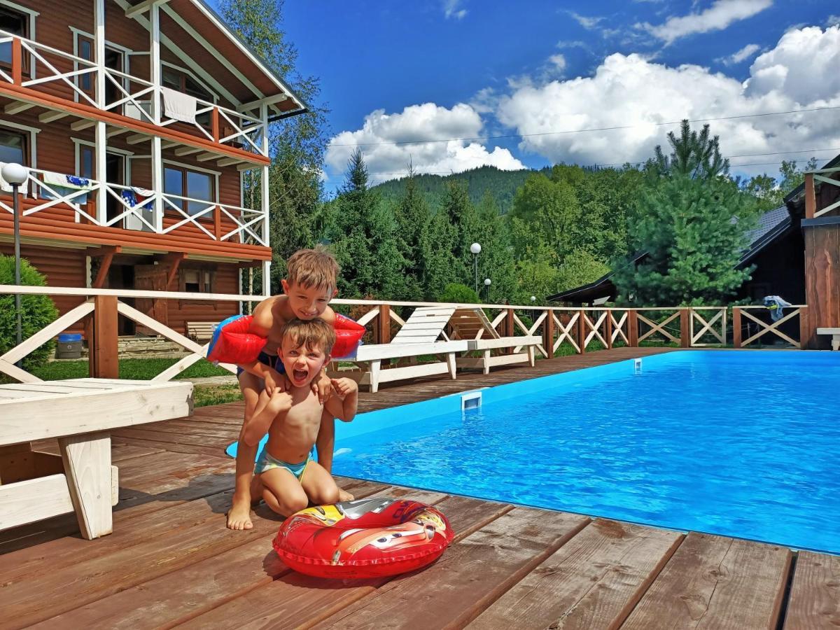 Hotel Gorycvit Verkhniy Yasenov Zewnętrze zdjęcie