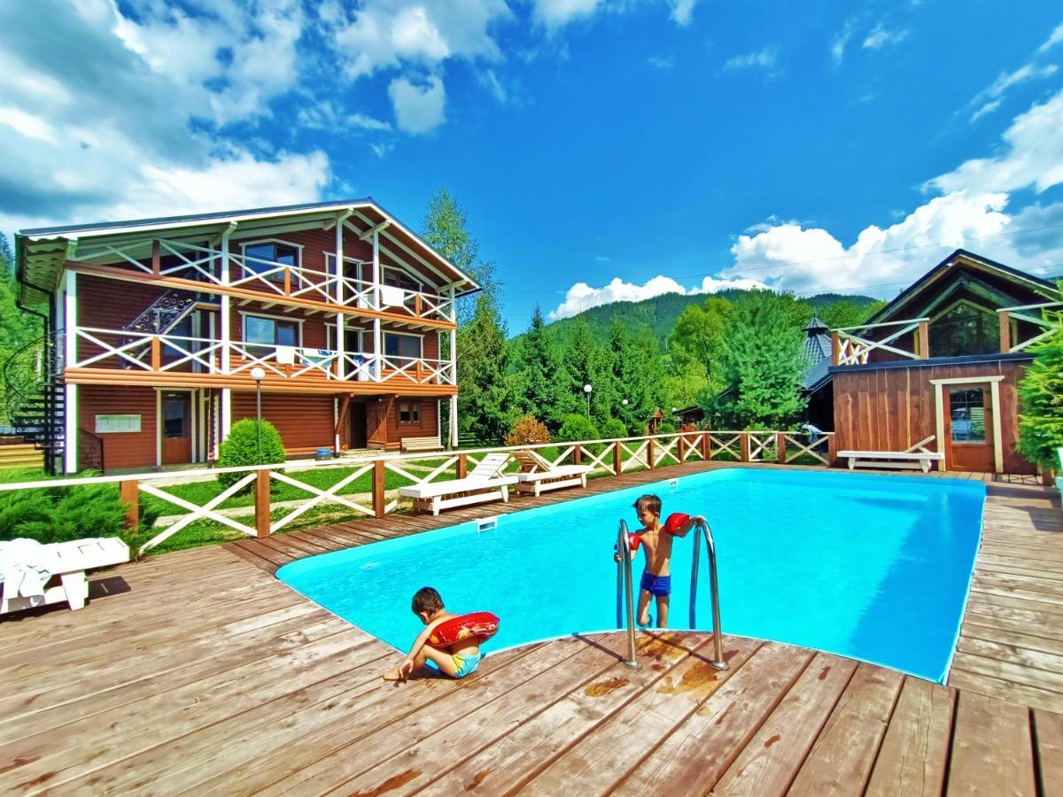Hotel Gorycvit Verkhniy Yasenov Zewnętrze zdjęcie