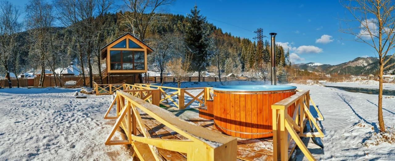 Hotel Gorycvit Verkhniy Yasenov Zewnętrze zdjęcie