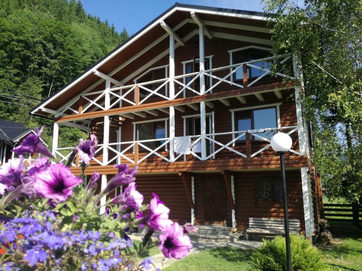 Hotel Gorycvit Verkhniy Yasenov Zewnętrze zdjęcie